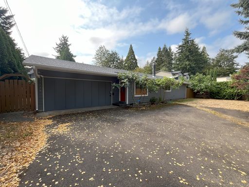 Spacious Yet Cozy 3BR/2BA Home with Outdoor Living – photo 1