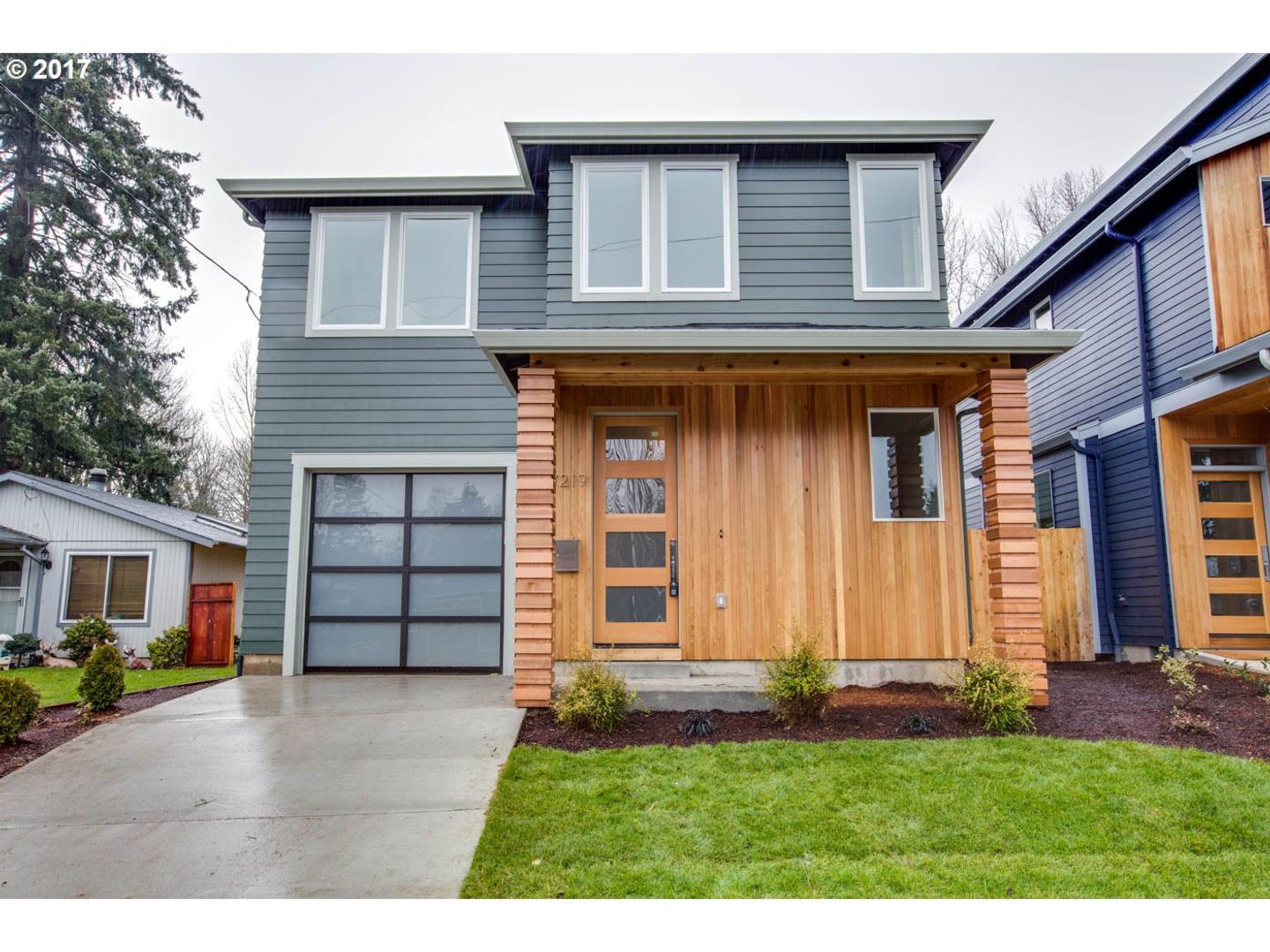 Portland House: 7219 N Richards St