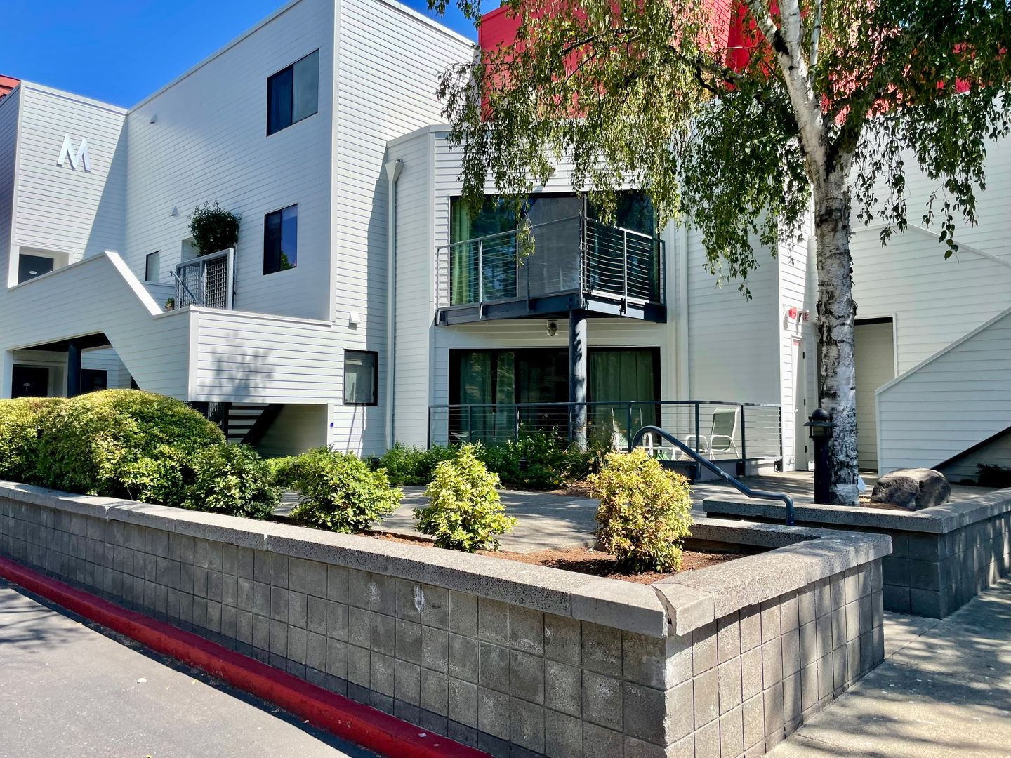 Portland Condo: 1010 NW Naito Parkway #M7