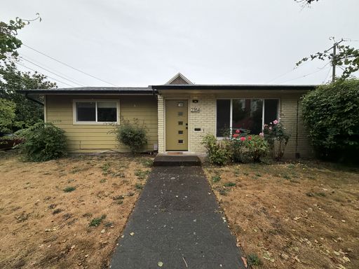 Remodeled 2 Bedroom Duplex Near Division Street with Fenced Patio, Parking & Updated Kitchen – photo 1