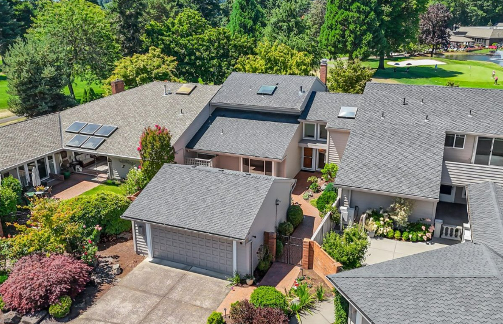 Wilsonville House: 7725 SW Arbor Lake Ct