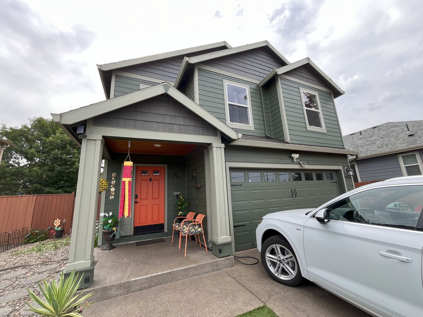 Sherwood House: 17548 SW Parkway Ct