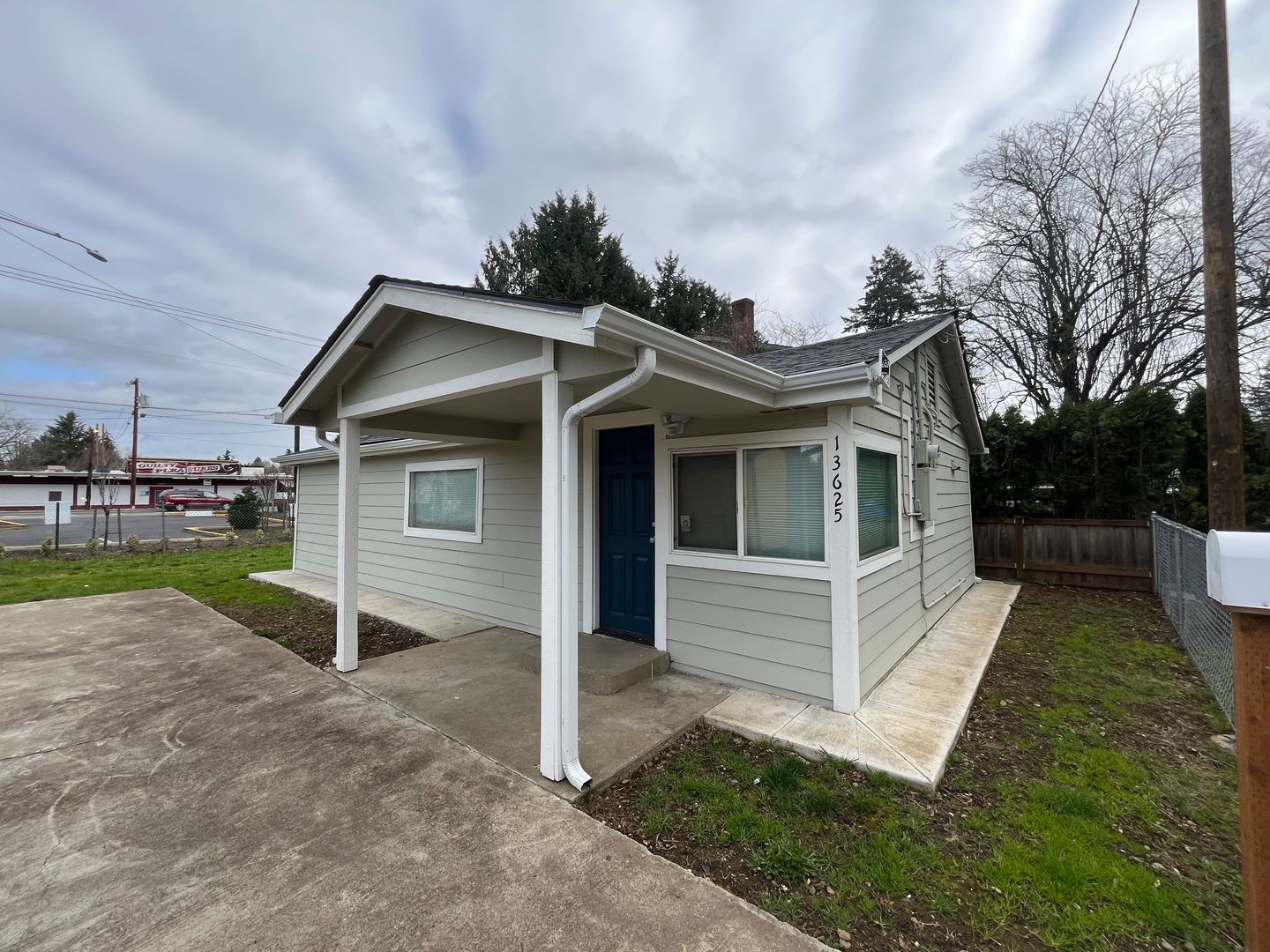 Portland House: 13625 SE Rhine St