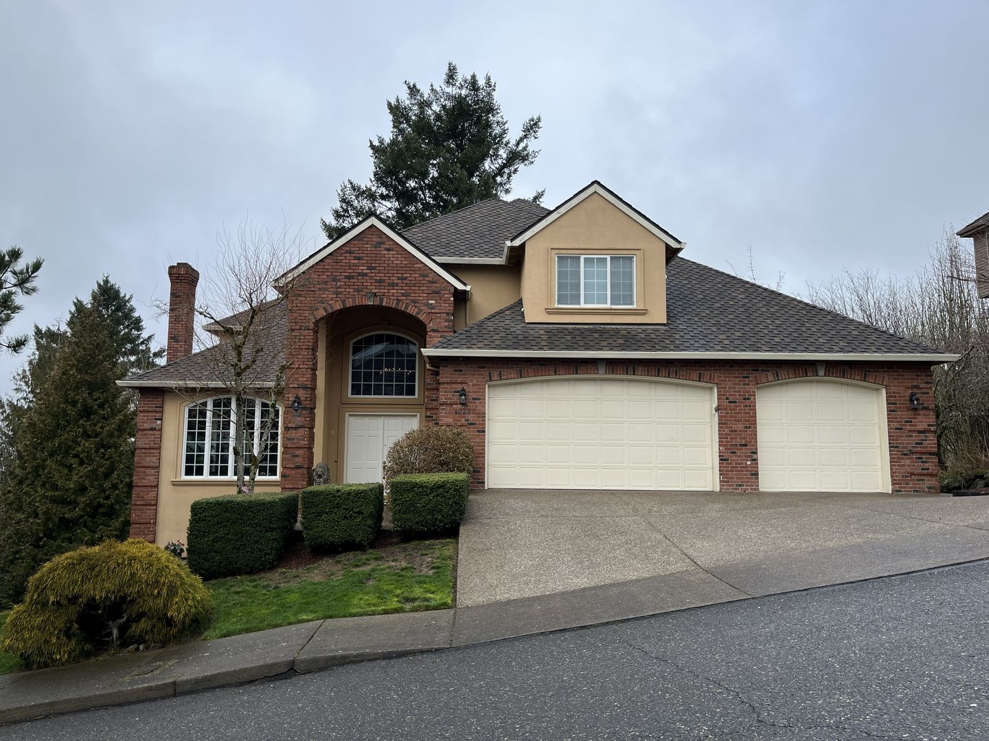 Portland House: 8223 NW Hazeltine St