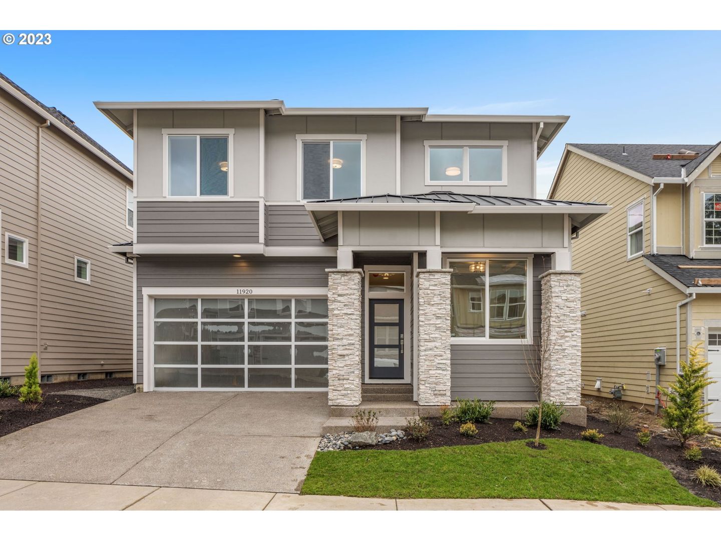 Portland House: 11920 NW Thelin Ln