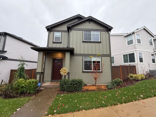 4 bedroom 2.5 bath House - Beaverton - Washer/Dryer Included, Gas Fireplace, Neighborhood Park and More! – photo 1