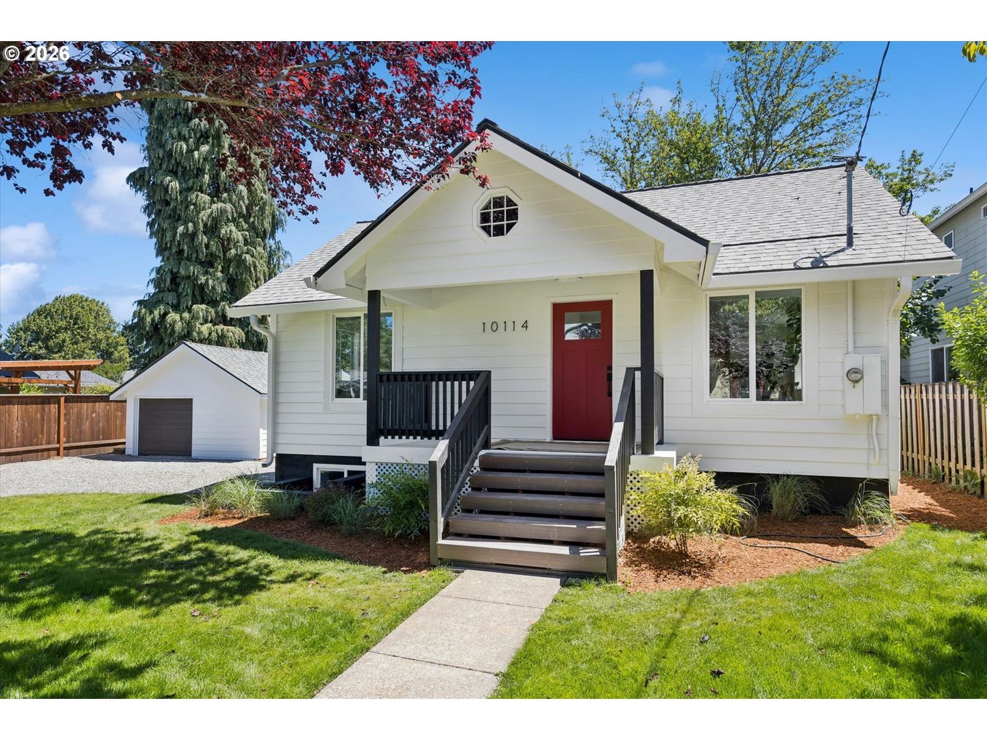 Portland House: 10114 N Calhoun Ave