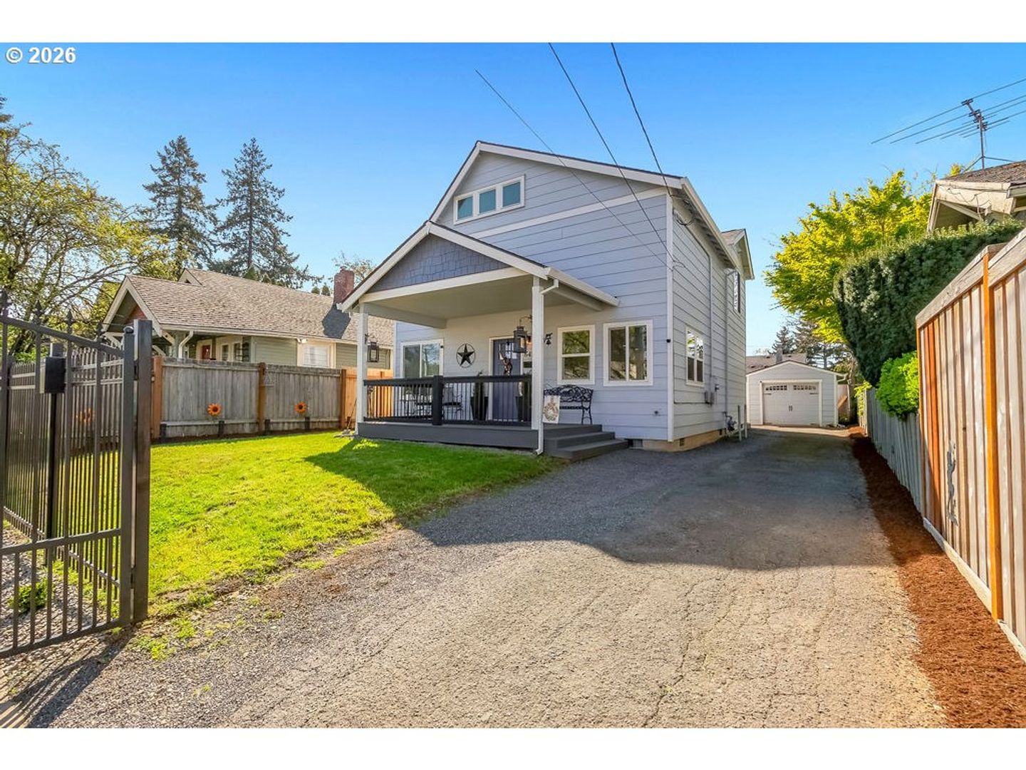 Portland House: 6411 SE 94th Ave