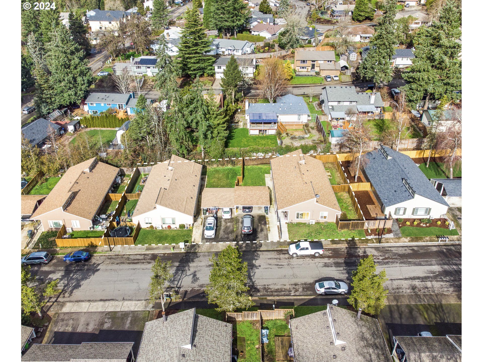 West Linn Apartment: 1436 Village Park Place