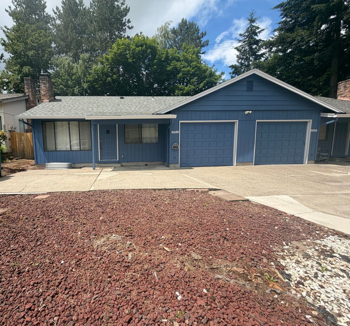 Beaverton House: 6055 SW 68th Court