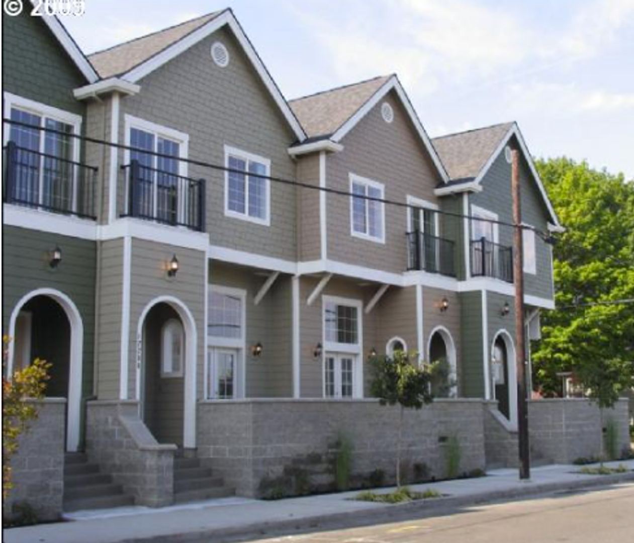 Beaverton House: 12284 SW 2nd St