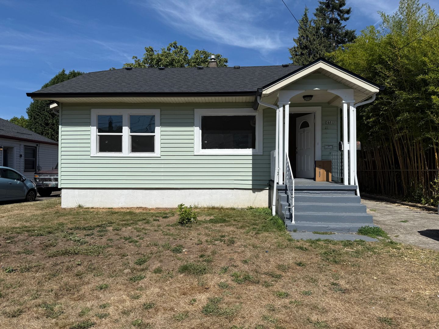 Portland House: 3601 N Russet St