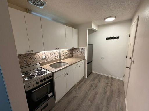 Charming Studio Close to OHSU! MUST SEE! – photo 1