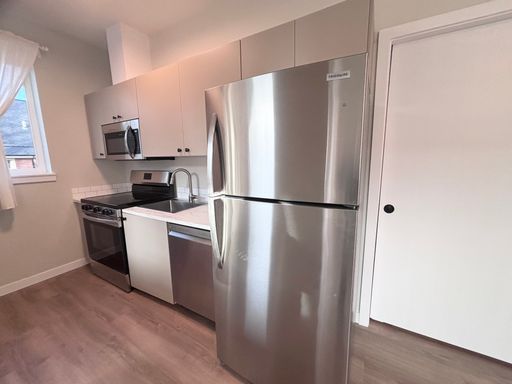 ***$250 OFF 1ST MONTHS RENT!!!!***New 1 Bedroom ADA Home – photo 1