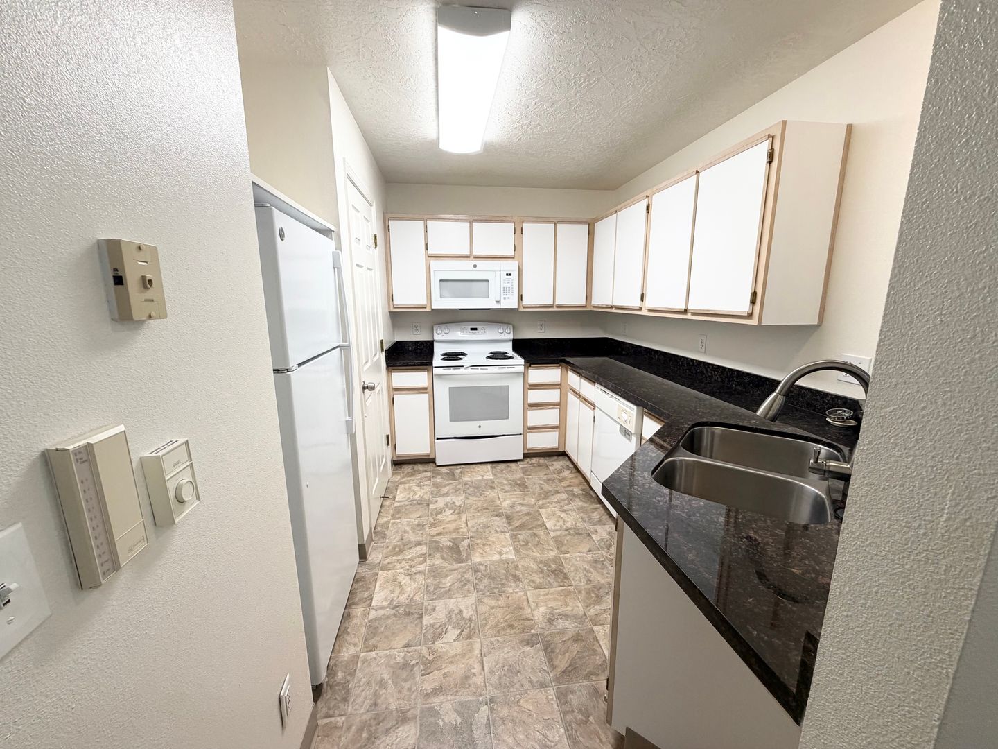 Portland Apartment: 1308-1332 SW Cheltenham Street - 1308 - #7