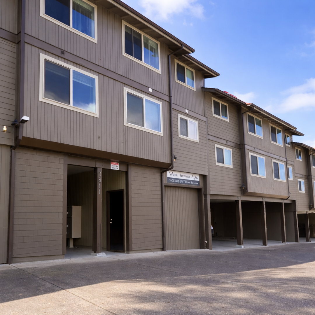 Portland Apartment: 3807-3811 S Water Ave