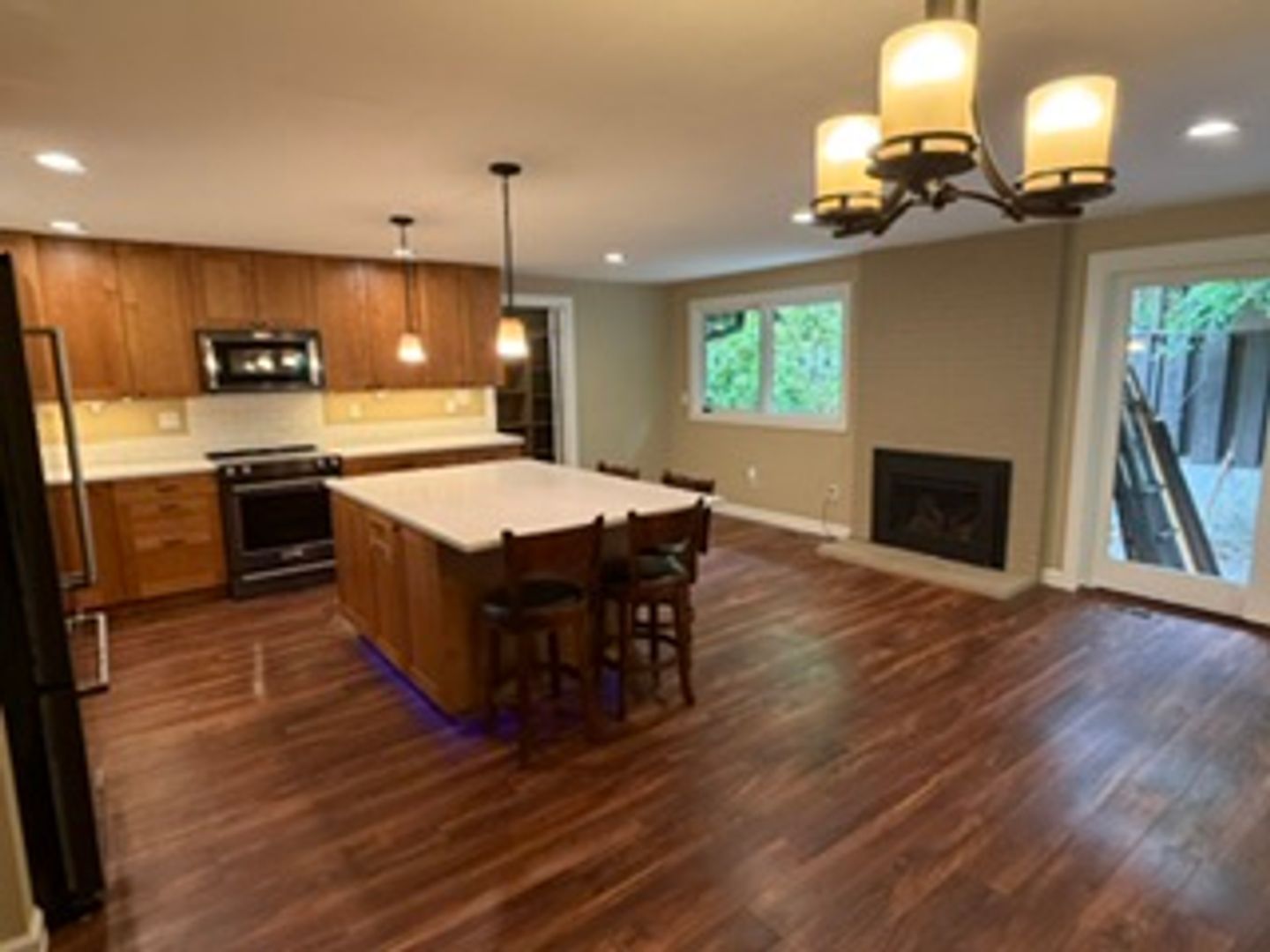 Lake Oswego House: 4400 Chapman Way