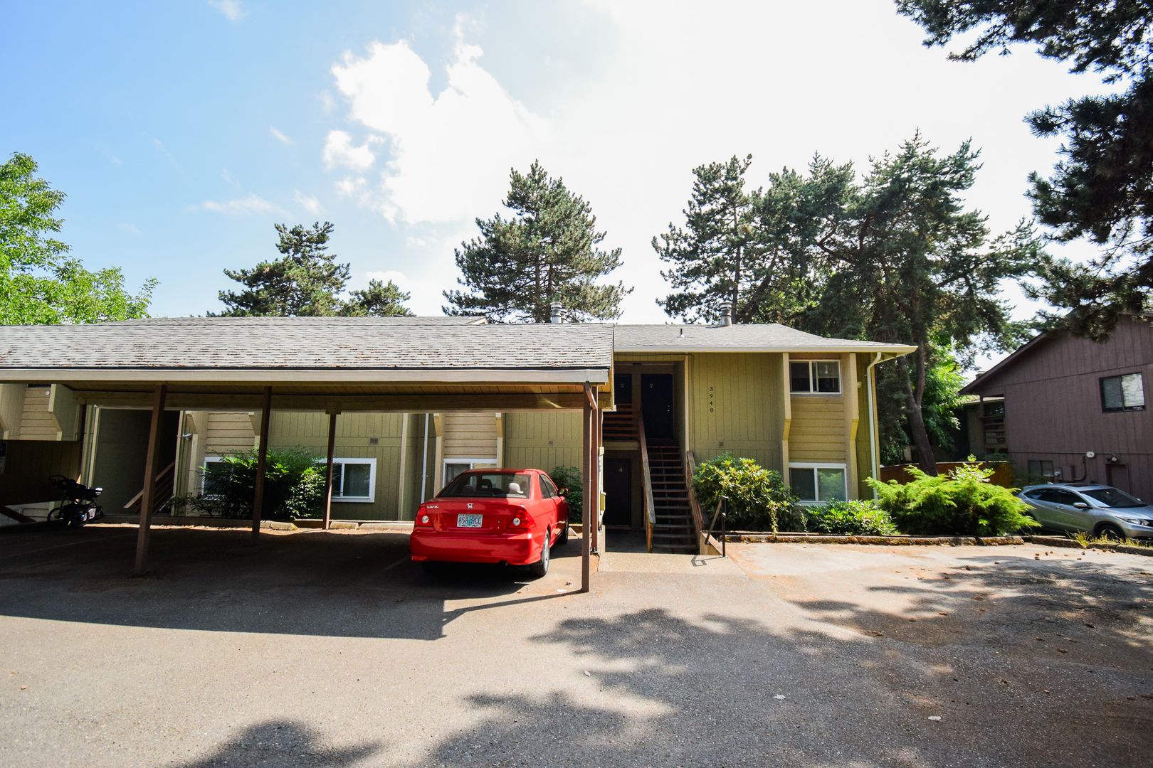 Portland Apartment: 3930 SW Plum St. 1-3 & 3940 SW Plum St.  1-8