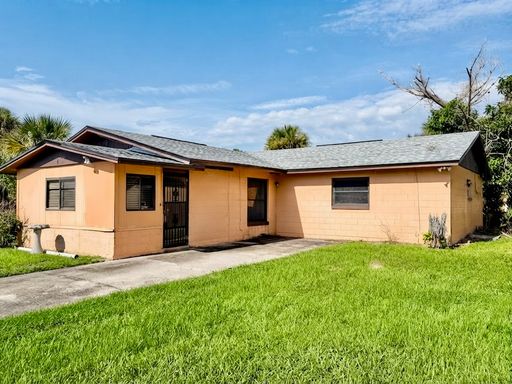 $1,800 | Spacious 3-Bedroom Home with Large Primary Suite — Don’t Miss This One! – photo 1