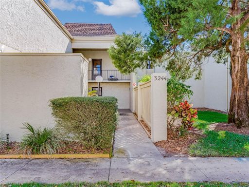 $1,225| Tile floors and Renovated kitchen. Brand new AC. Gated Community | Can add washer/ dryer combo for added fee! – photo 1