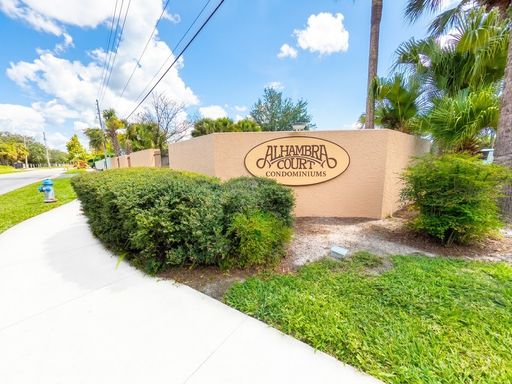 $1,200 | Orlando First-Floor 2BR/2BA Condo with Granite Counters & Screened Porch! – photo 1