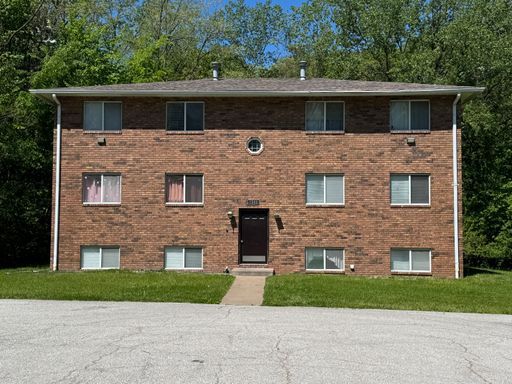 2 bedroom, 1 bath in Rock Island
