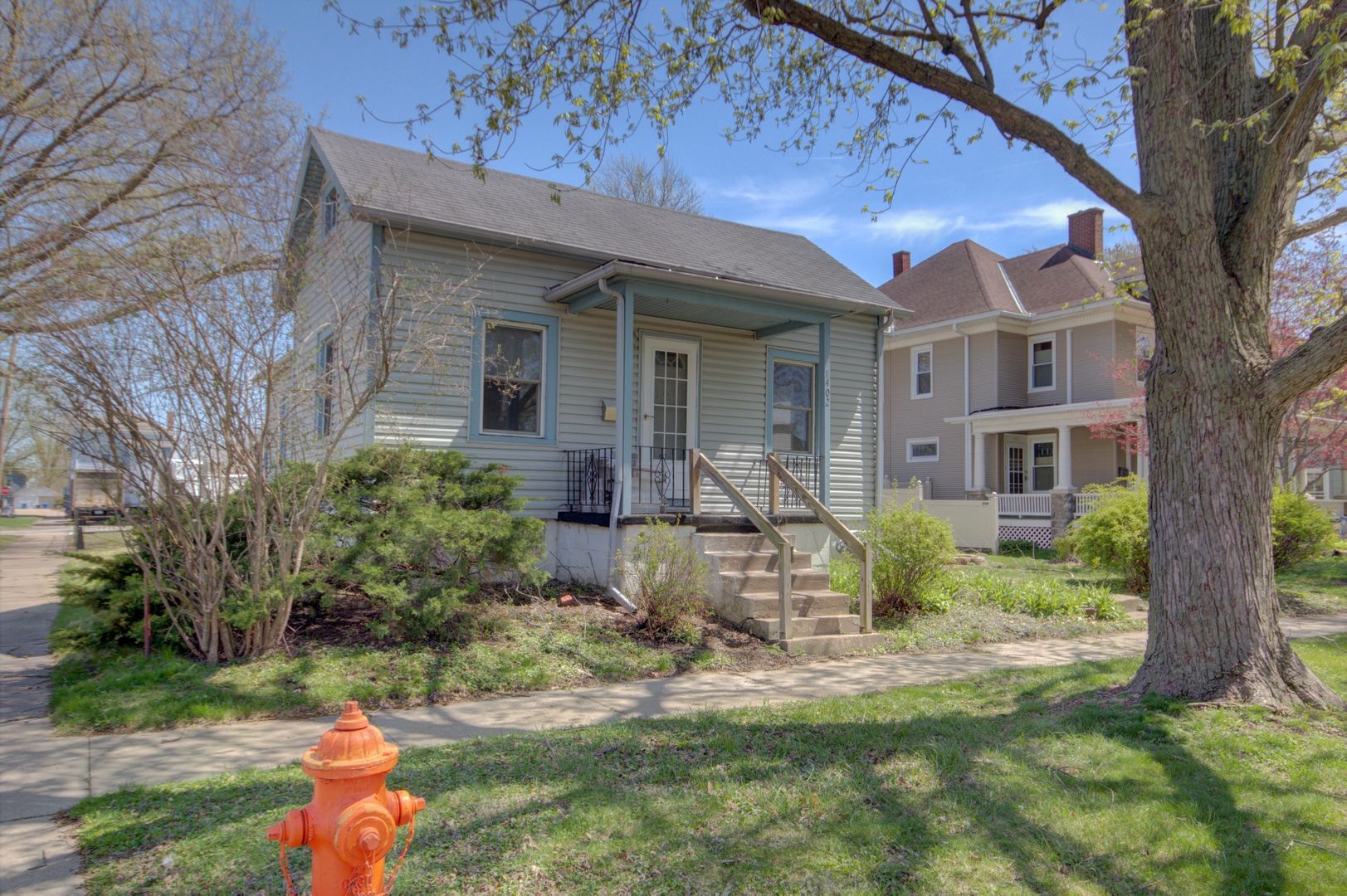 Moline House: 1402 14th St