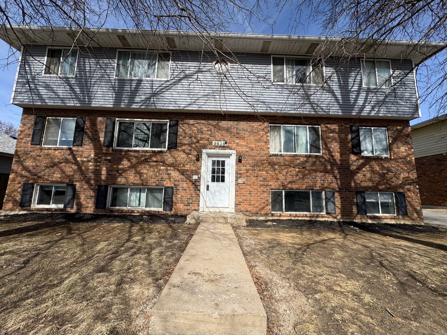 Davenport Apartment: 3536 Heatherton Drive