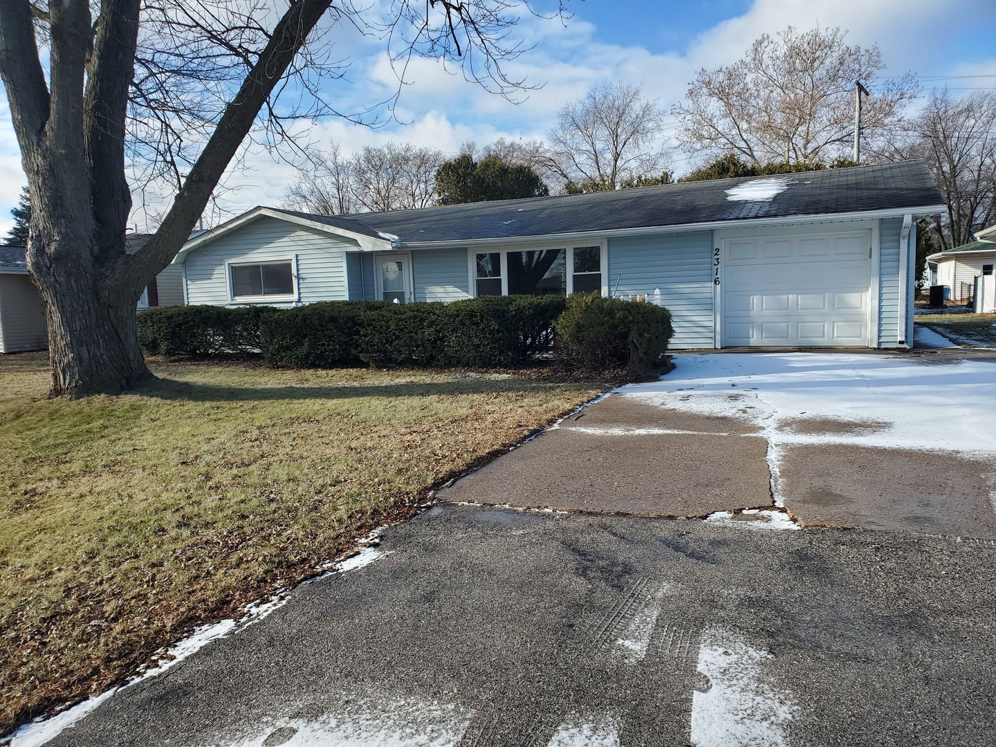 Silvis House: 2316 11th Street