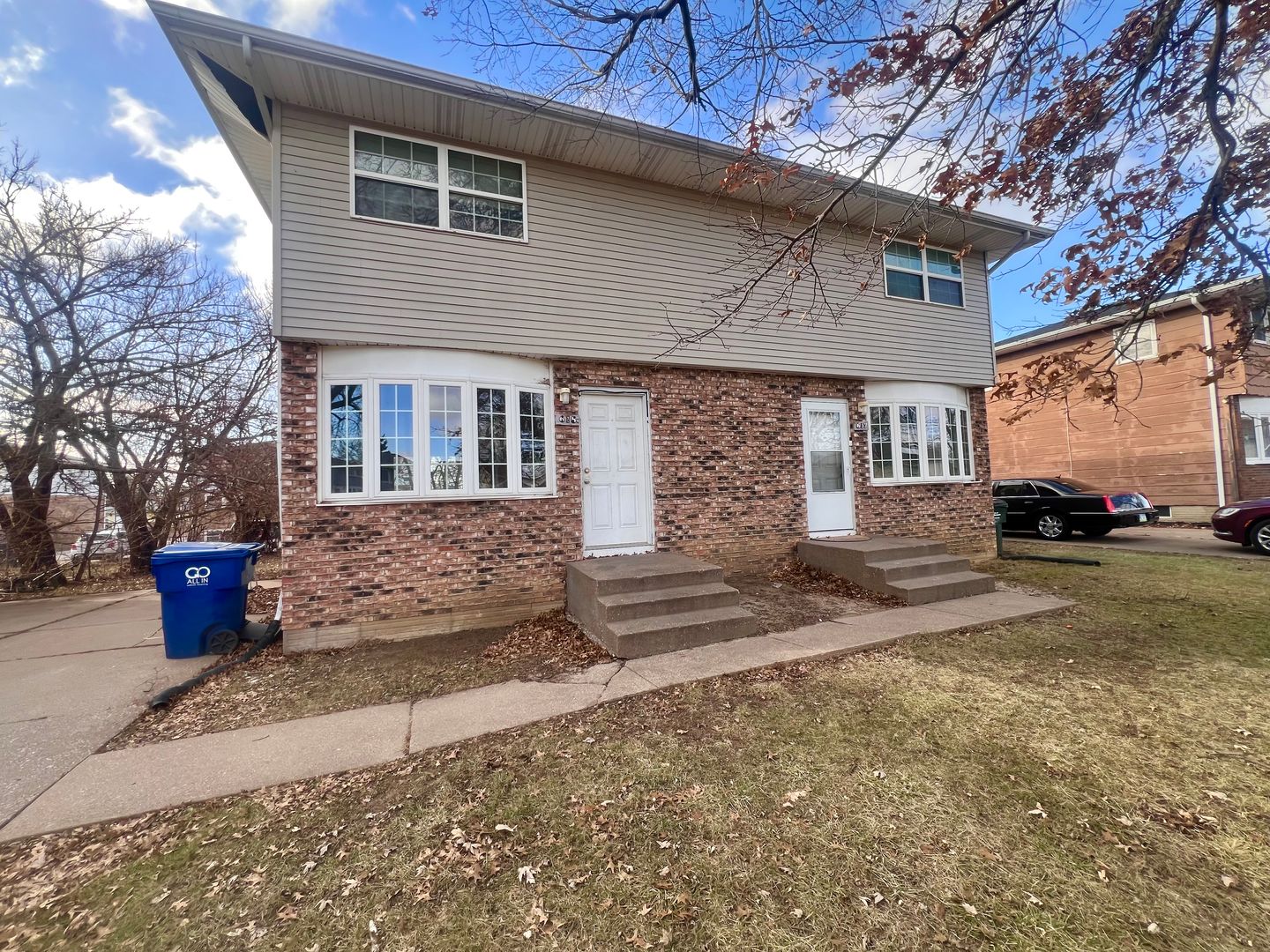 Davenport Townhome: 615 W 64th St  - JCM 615 W 64th St