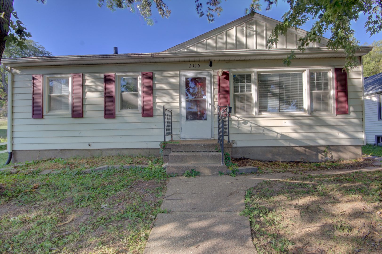 Bettendorf House: 2110 Mississippi Blvd
