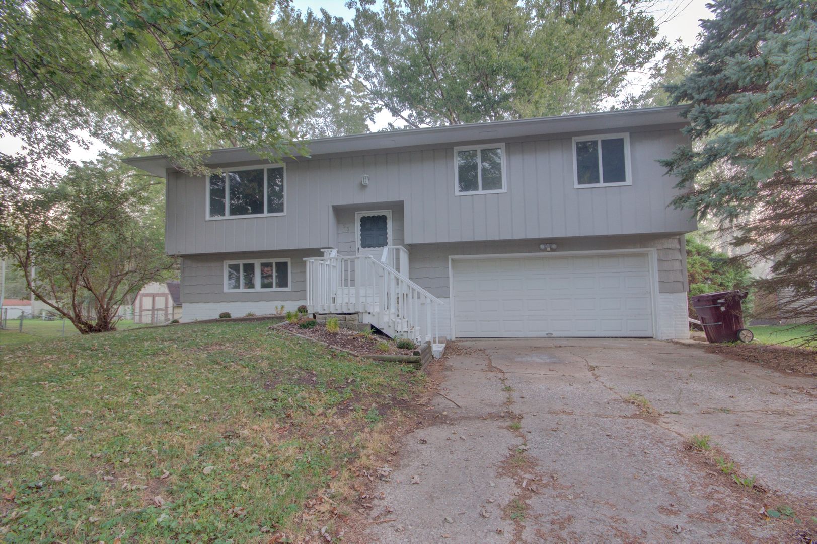 Orion House: 53 Sunny Hill Dr