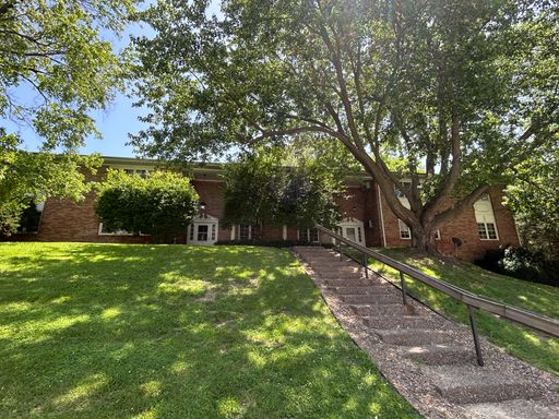 2 bedroom 1 bath Moline – photo 1