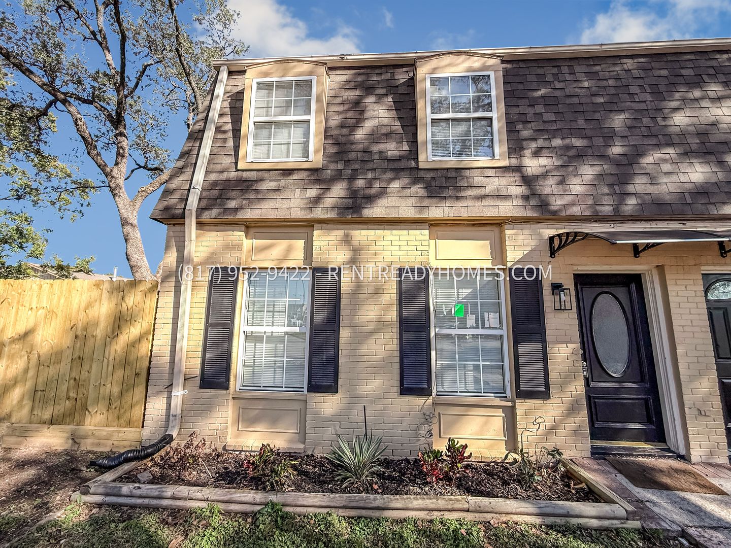 Houston House: 901 S Ripple Creek Dr