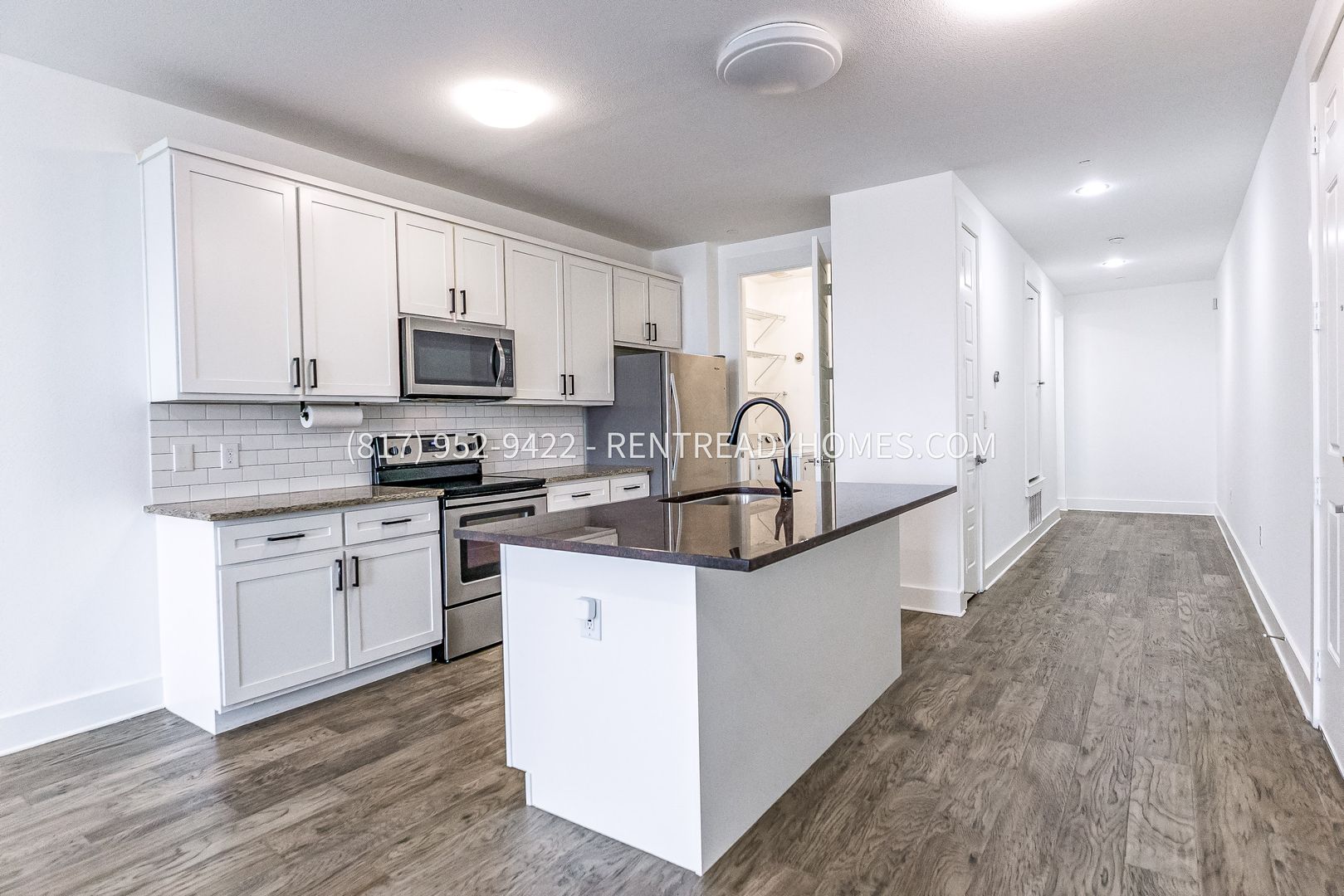 Lewisville Apartment: 251 S Mill St