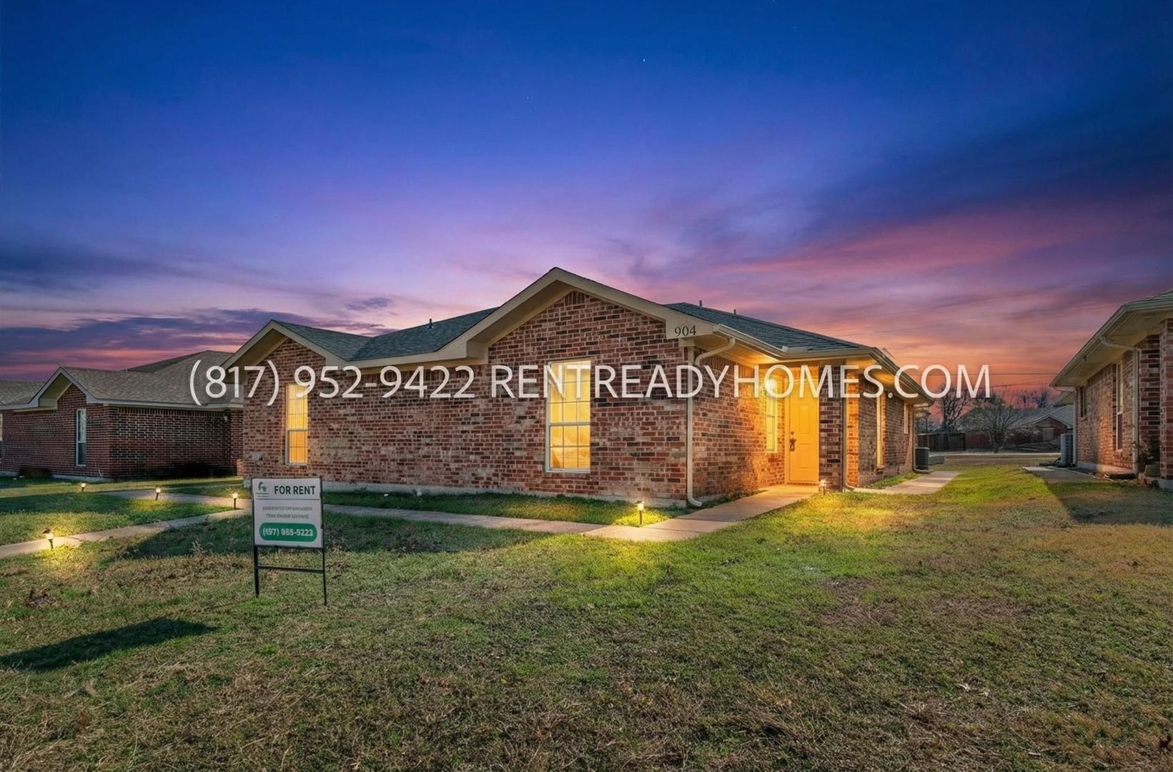 Lancaster House: 904 Potomac Dr