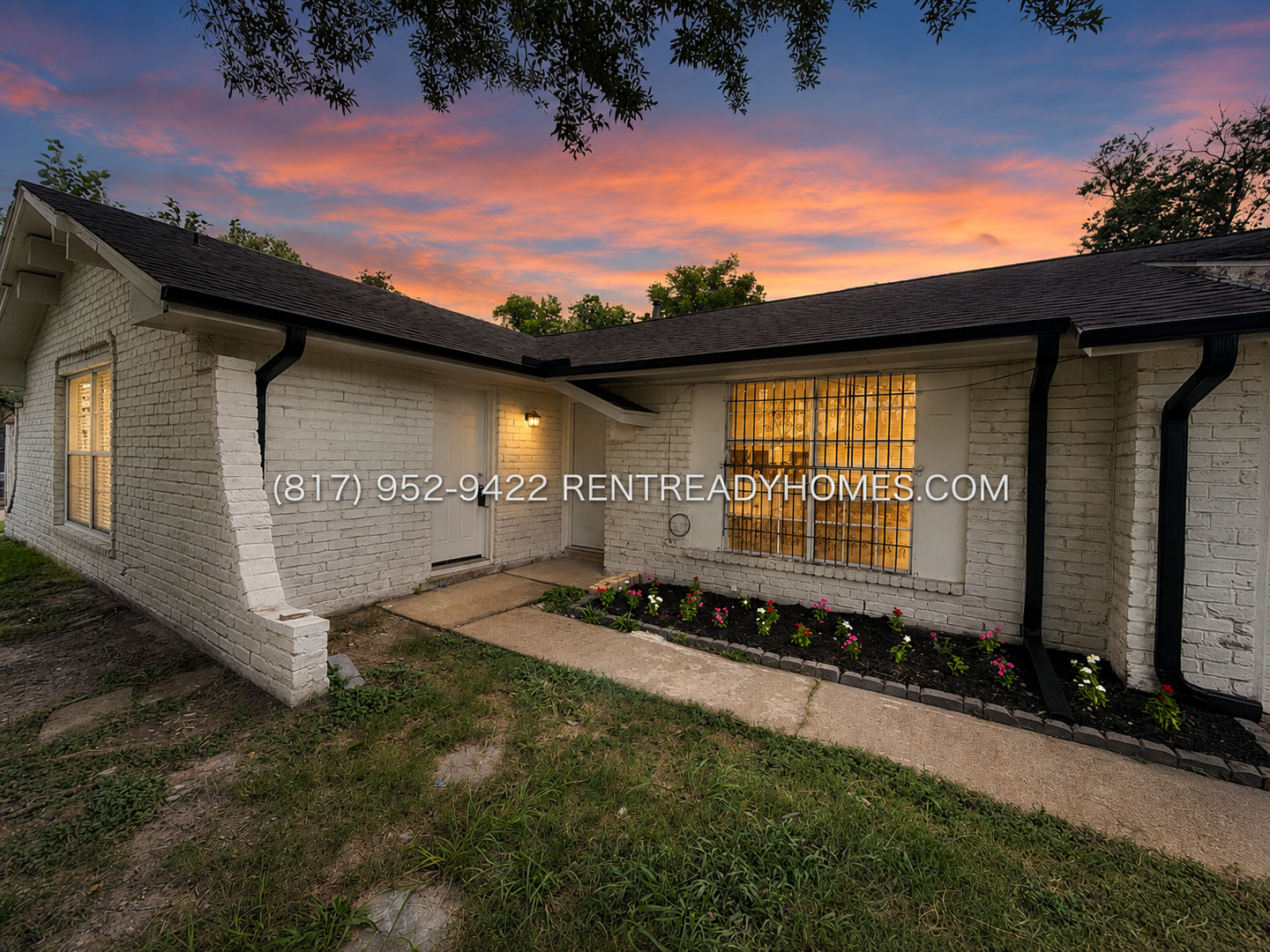 Houston House: 903 Progreso Dr
