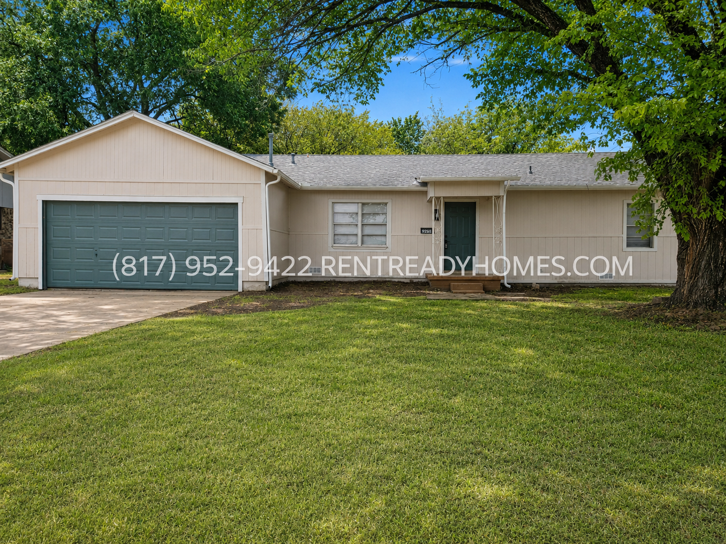 Everman House: 3733 Columbine Dr,
