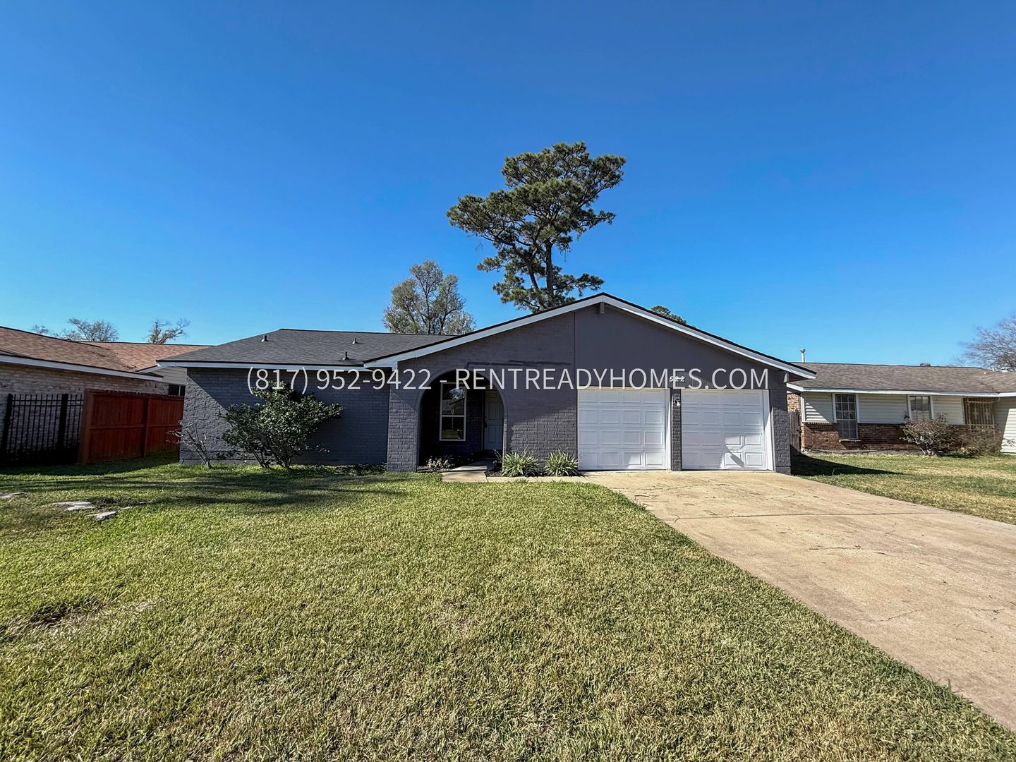 Houston House: 522 Kenwood Ln