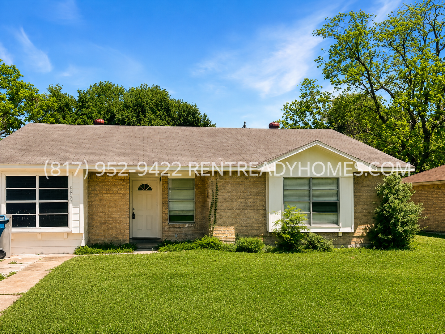 Houston House: 5606 Maywood Dr