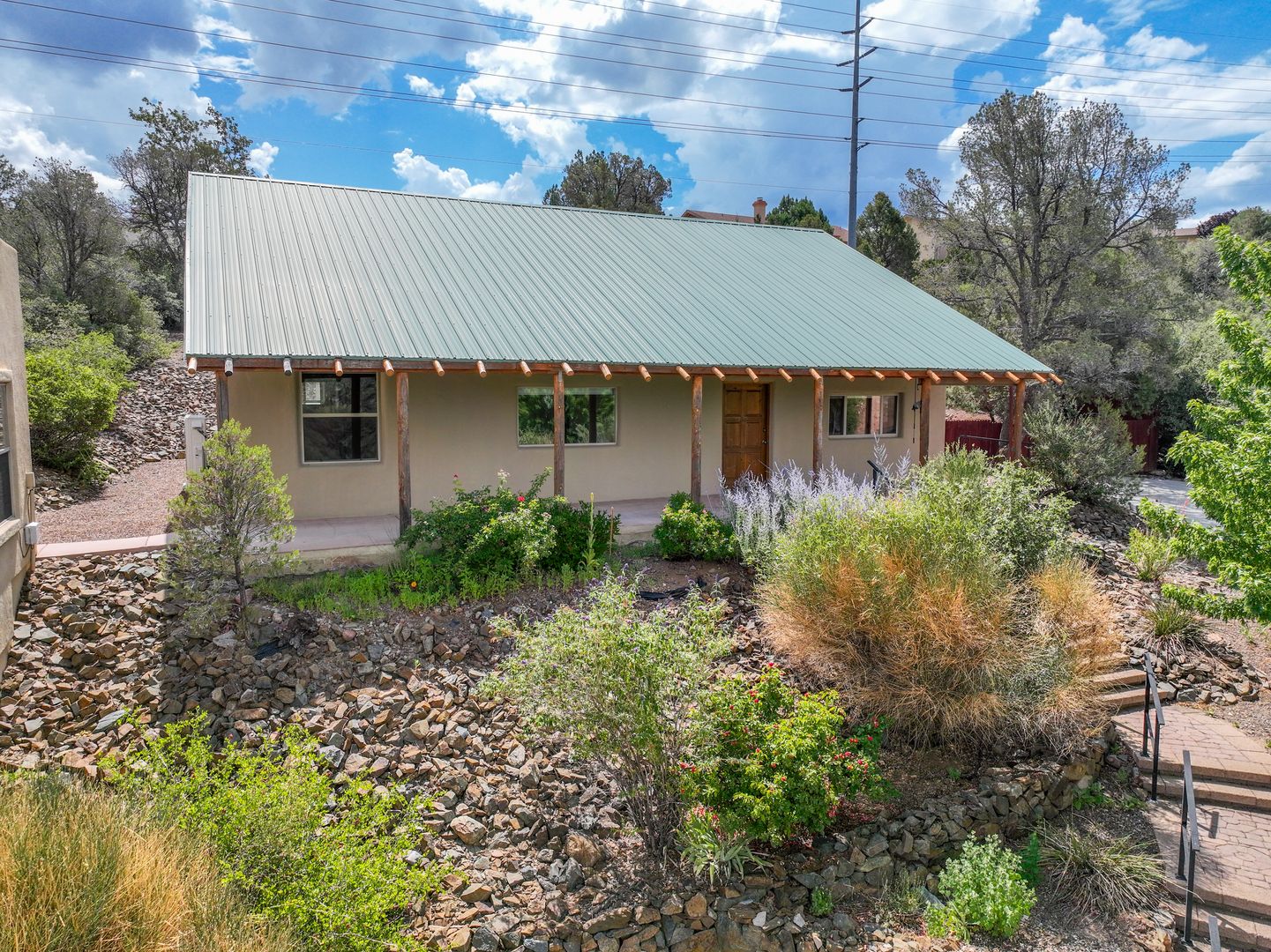 2 Bedroom plus Office in Main House & Studio Casita in Prescott!