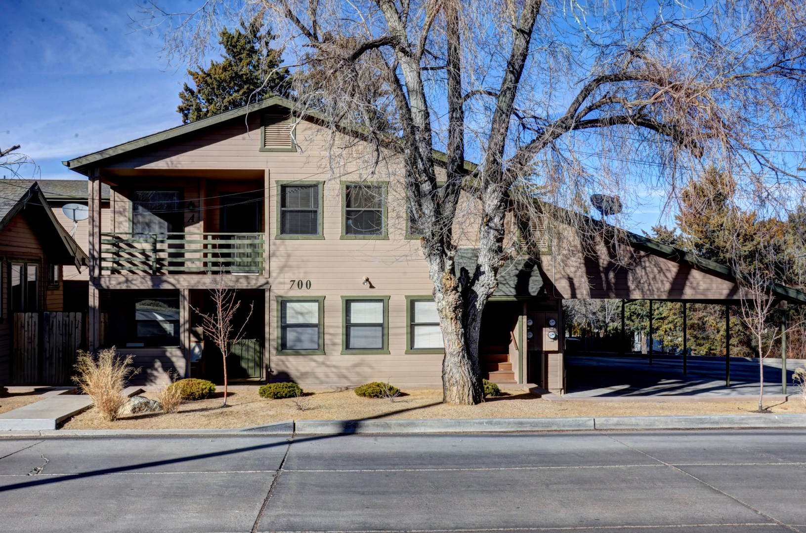 Prescott Apartment: 149 S. Washington Street