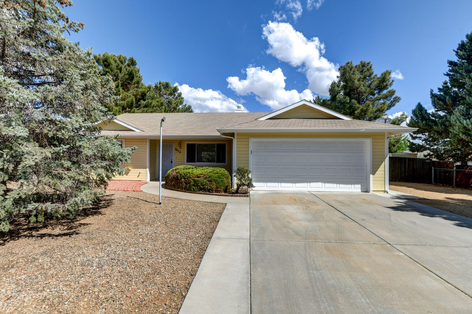 Prescott Valley House: 7820 E Buena Vista Dr