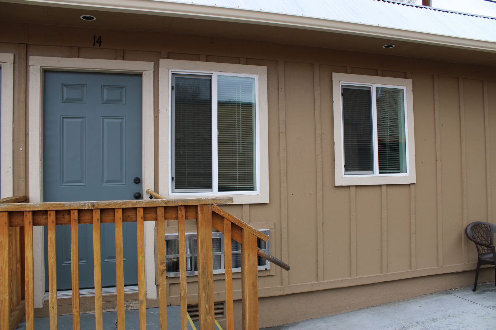 Prescott Apartment: 1141 E Gurley Street