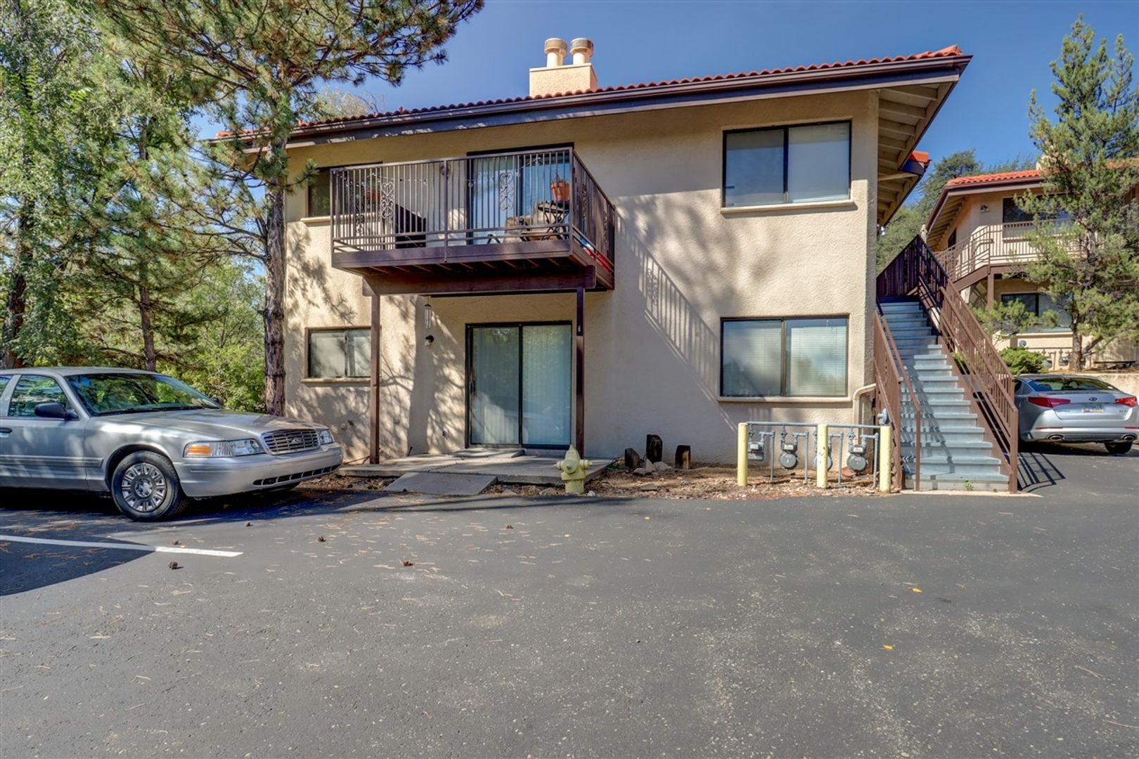 Prescott Apartment: 799 Sanctuary Rd