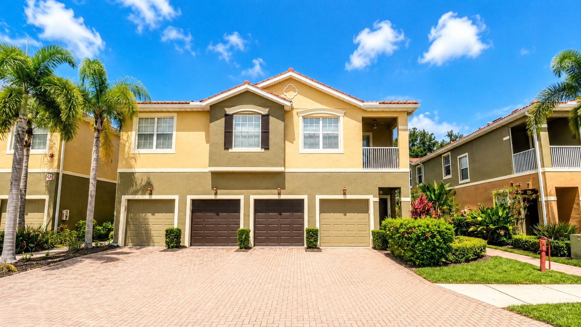 Sarasota House: 7919 Limestone Ln. #14-102