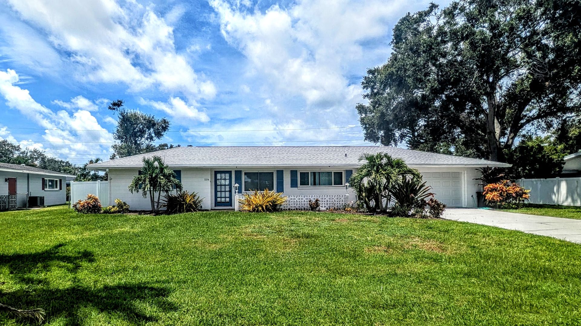 Sarasota House: 3236 S. Lockwood Ridge Rd.