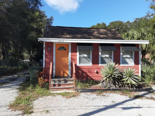 Annual unfurnished 2/1 SFH near Ringling College – photo 1