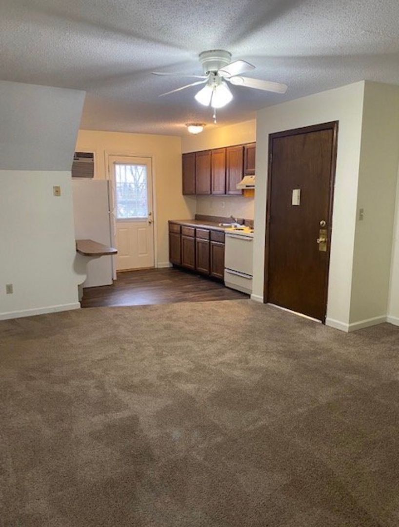 Cape Girardeau Apartment: 2825 Whitener