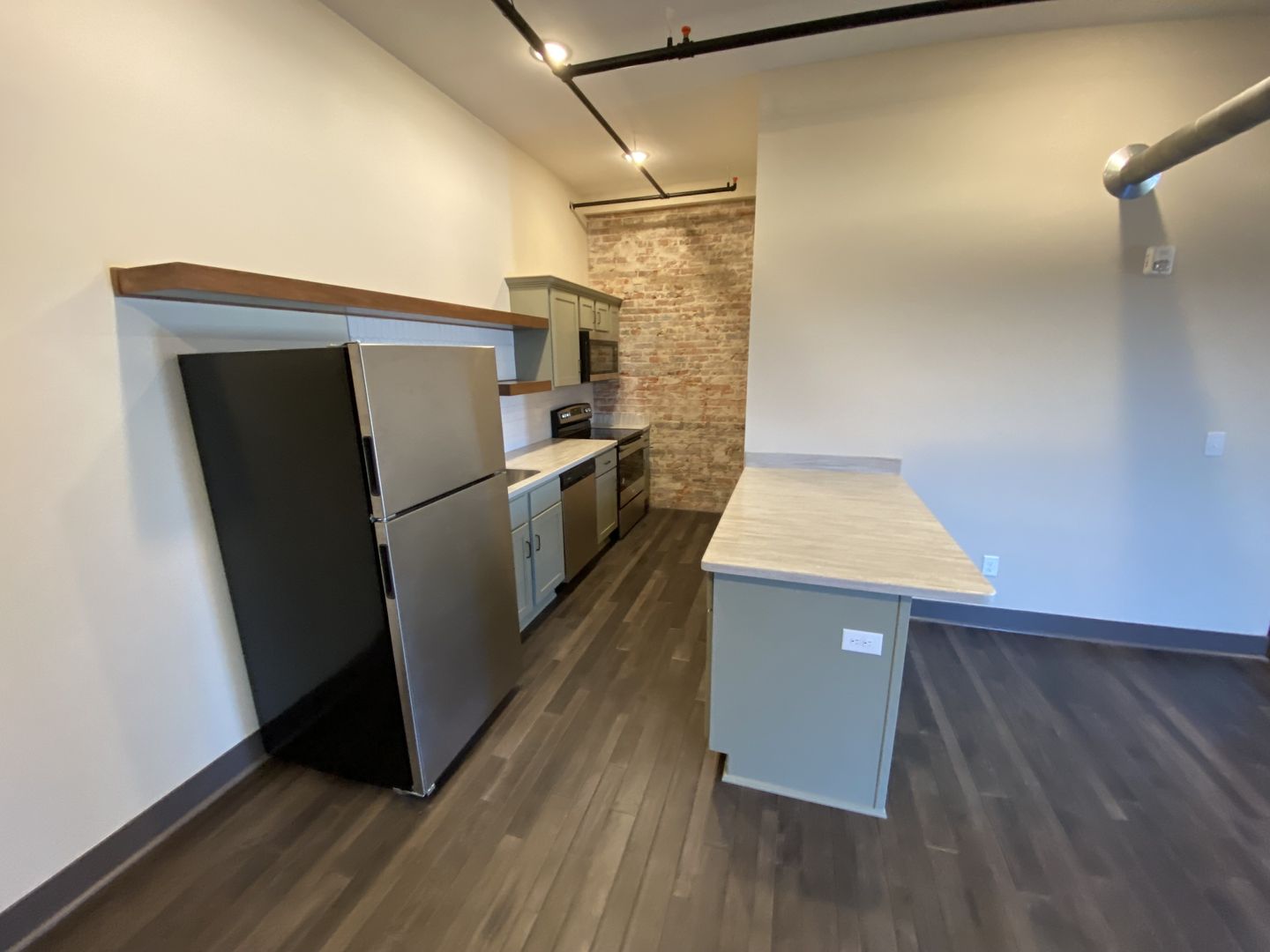 Paducah Apartment: 227 Broadway